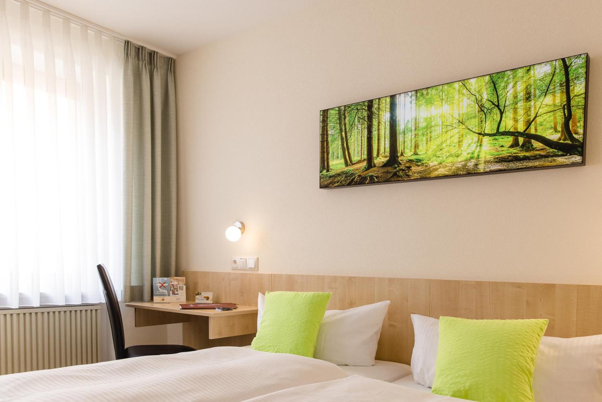 Akzent Hotel Meerfraeulein Wemding Eksteriør billede