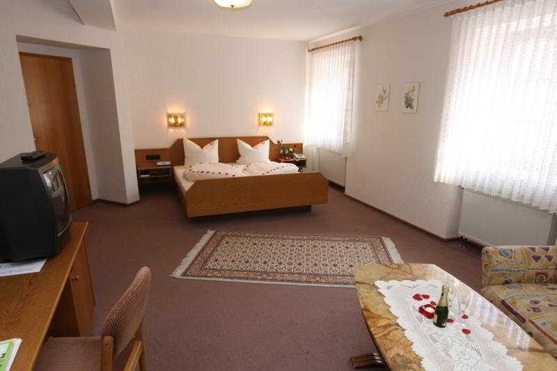 Akzent Hotel Meerfraeulein Wemding Eksteriør billede